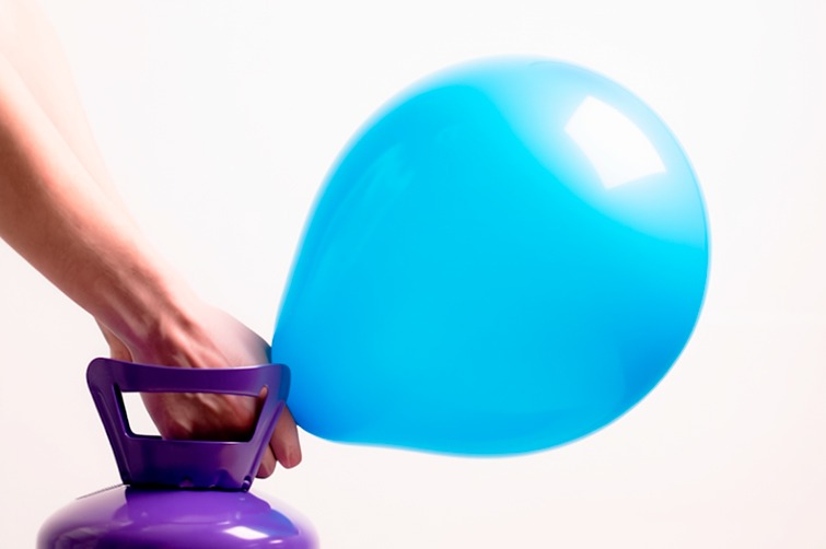 Как правильно надуть шарик гелием