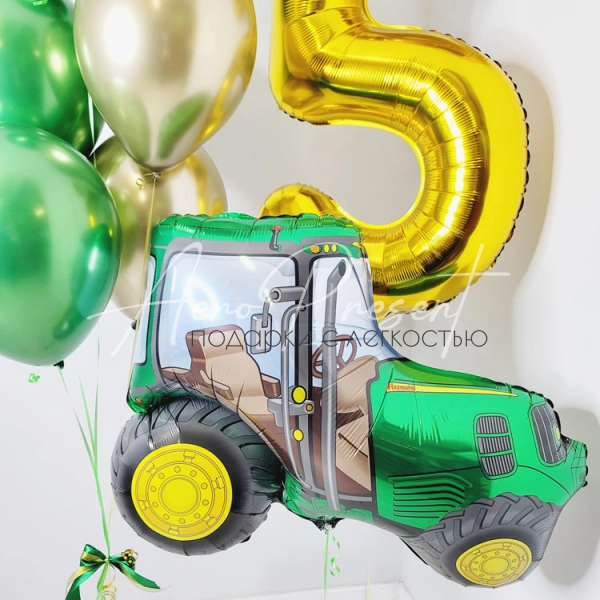 Набор с цифрой и зеленым трактором