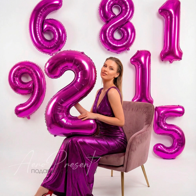 Малиновая фольгированная цифра