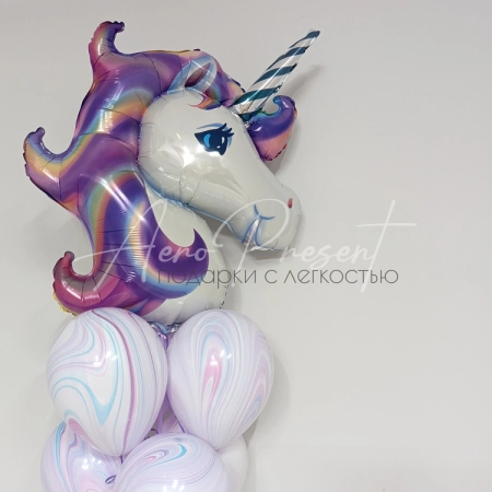 Нежный единорог с мрамором