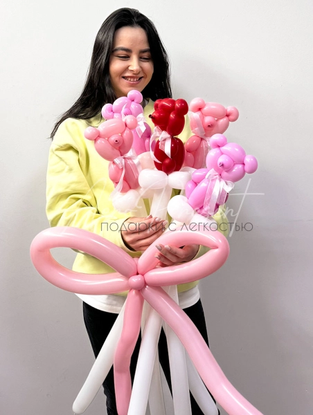 Букет из 5 мишек "Сладкие объятия"