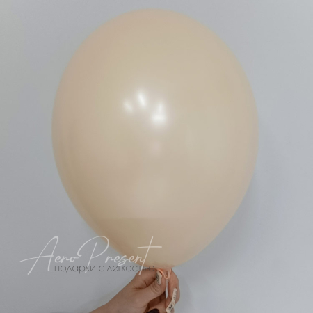 Персиковый пастель