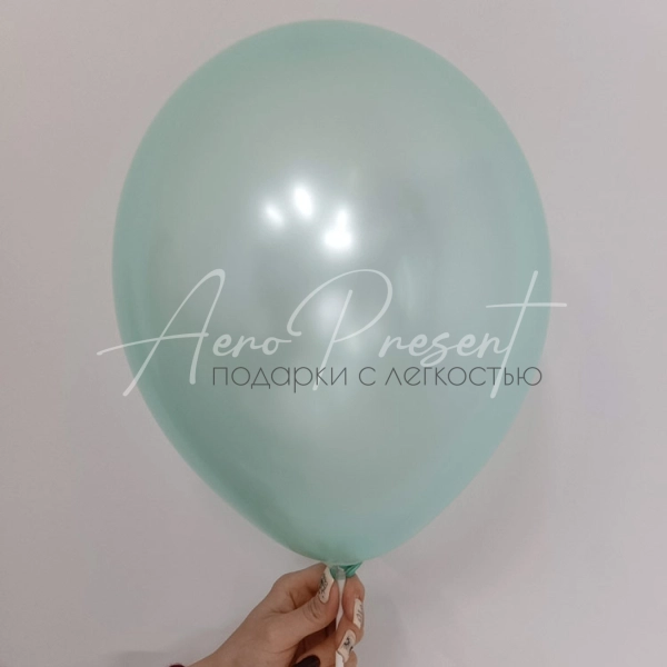 Мятный металлик