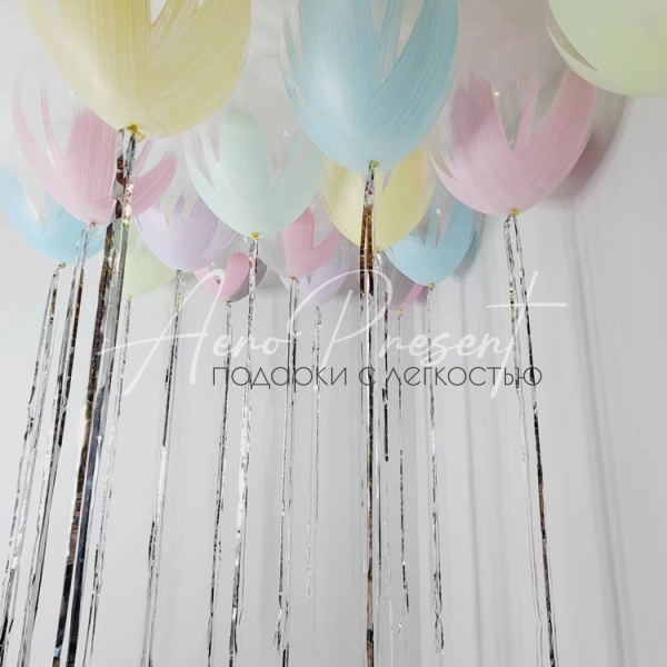 Микс нежных цветов браш, на ленте дождь