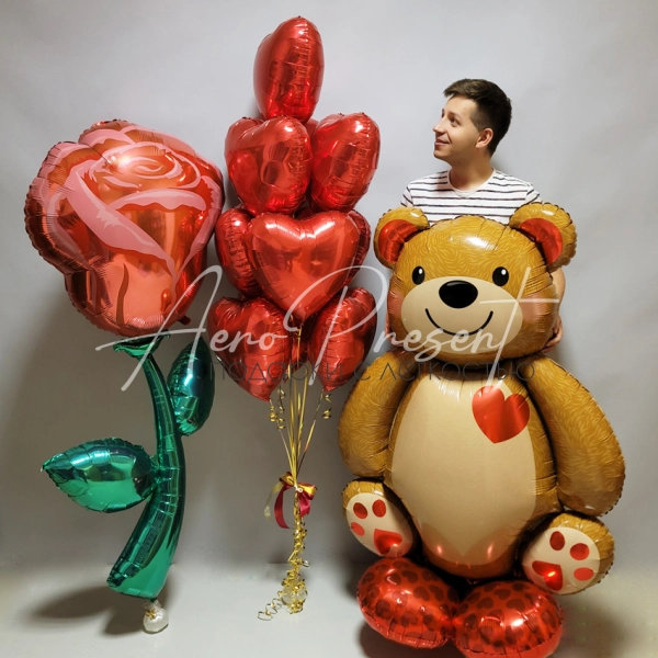 Набор "Влюбленный мишка и гигантская роза"