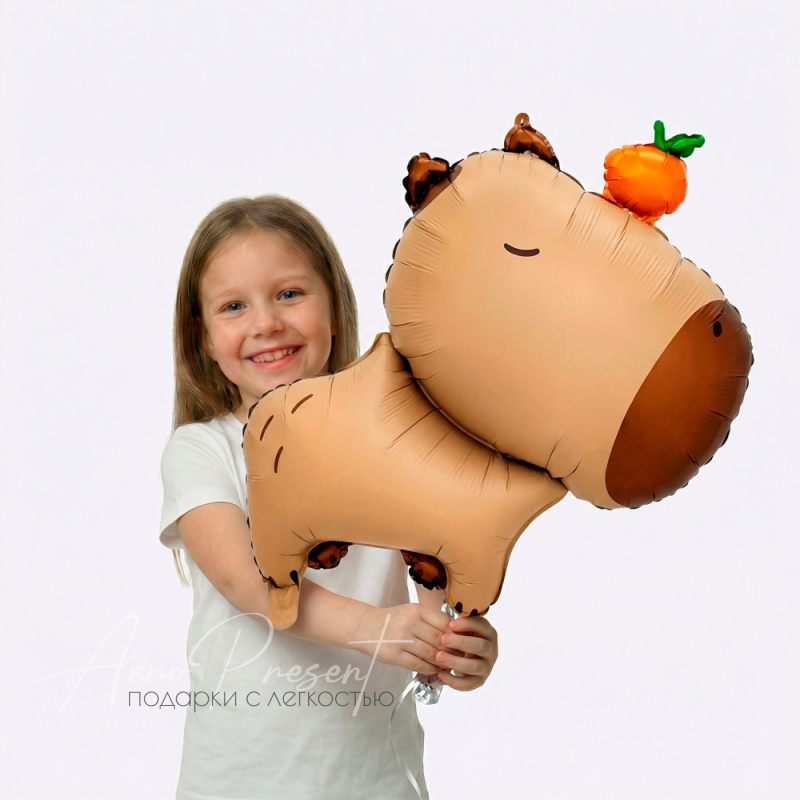 Фольгированный шар Капибара с мандарином