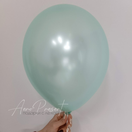 Мятный металлик