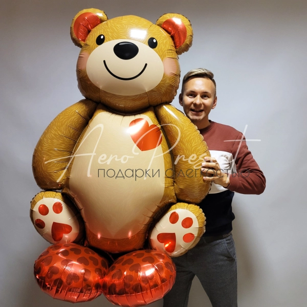 Гигантский шар "Влюбленный Мишка"
