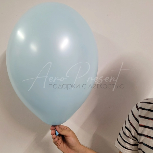 Голубой макарунс пастель