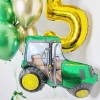 Набор с цифрой и зеленым трактором