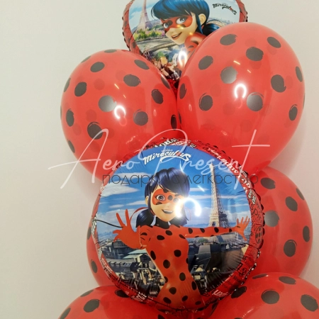 Букет "Леди Баг в Париже"