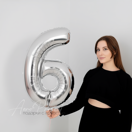 Серебряная фольгированная цифра 6