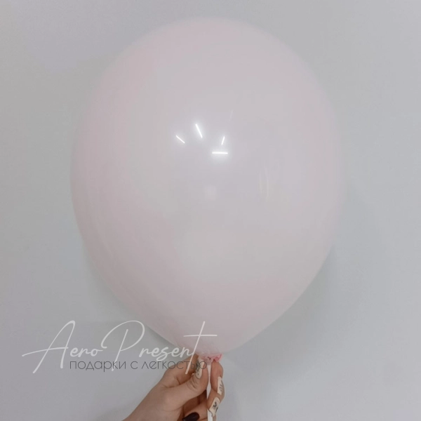 Розовый макарунс пастель