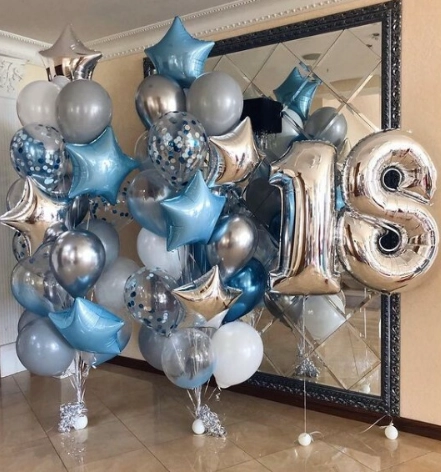 Сет шаров на 18 лет "Голубые грезы"